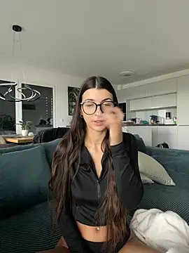 Wildberry  online show from October 2025 08:05:02 AM