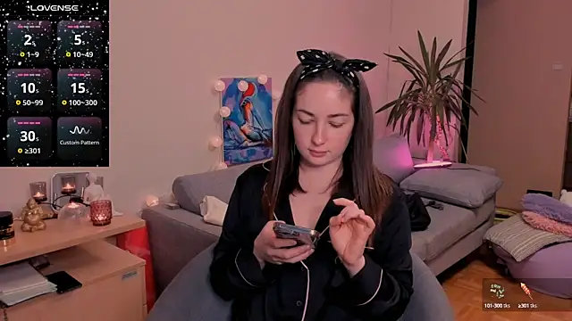 cClandesTina online show from December 2024 10:21:02 PM