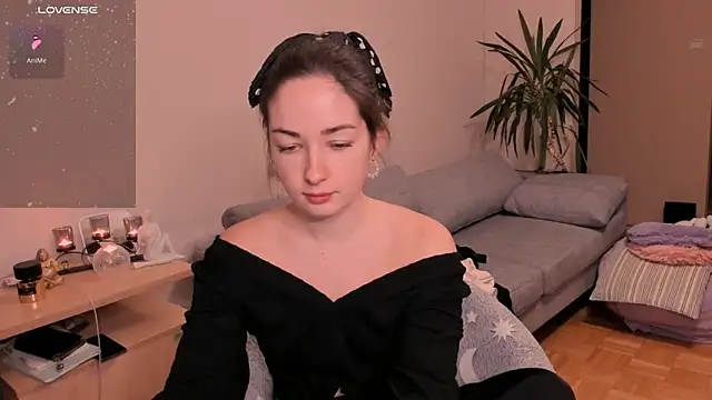 cClandesTina online show from December 2024 03:42:02 PM