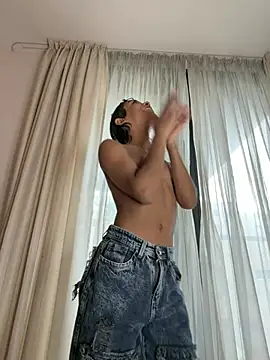 alejo cute online show from March 2026 10:40:01 AM