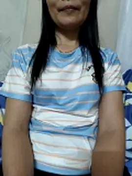 Snapshot of Asian_girl13 chatting on January 2026 05:33:02 AM Asian girl13 online show from January 2026 05:33:02 AM