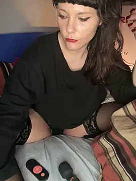 OniricFemme online show from March 2025 04:51:02 AM