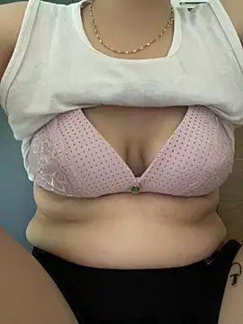 Milk Mom99 online show from June 2026 06:42:02 AM