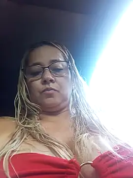 Snapshot of natally_ross21 chatting on December 2024 11:54:02 AM natally ross21 online show from December 2024 11:54:02 AM