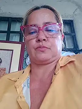 Snapshot of natally_ross21 chatting on February 2025 07:38:01 PM natally ross21 online show from February 2025 07:38:01 PM