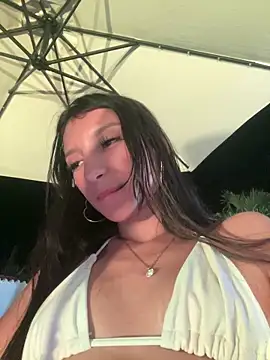 Snapshot of loly-yandere chatting on February 2025 02:27:02 AM loly-yandere online show from February 2025 02:27:02 AM