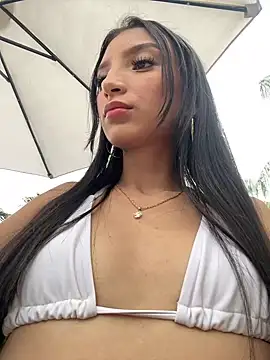 Snapshot of loly-yandere chatting on February 2025 08:22:01 PM loly-yandere online show from February 2025 08:22:01 PM