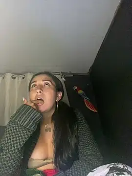 Snapshot of luna_asss chatting on May 2026 01:45:02 AM luna asss online show from May 2026 01:45:02 AM