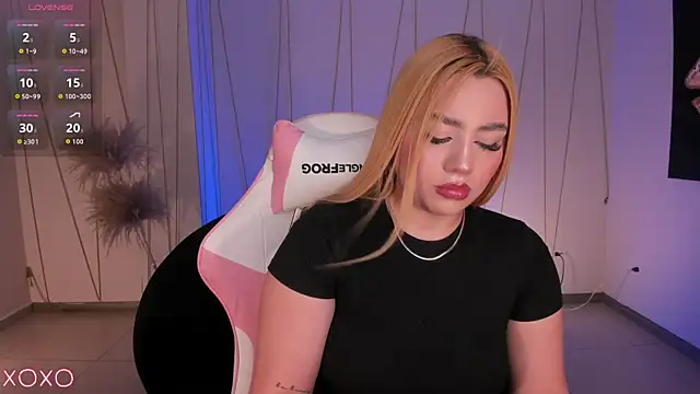 SamanthaKlein  online show from November 2025 12:54:01 AM