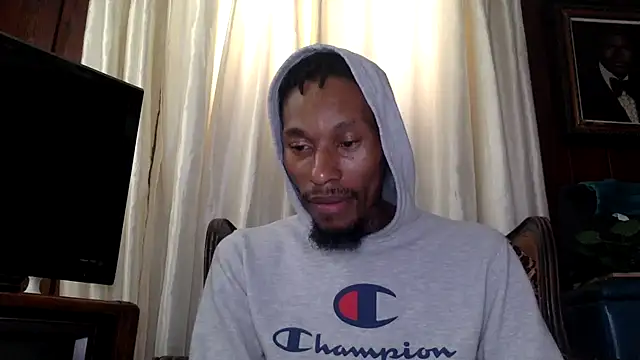 KingDerRico online show from November 2025 04:27:02 PM