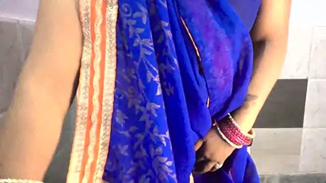 Gulaboo bhabi online show from April 2026 04:29:01 AM