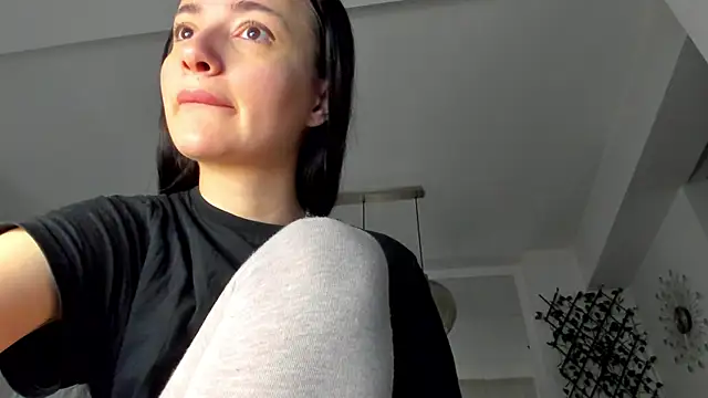 IreneVON online show from January 2025 05:38:01 AM