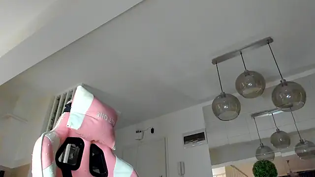 IreneVON online show from February 2026 04:40:02 AM