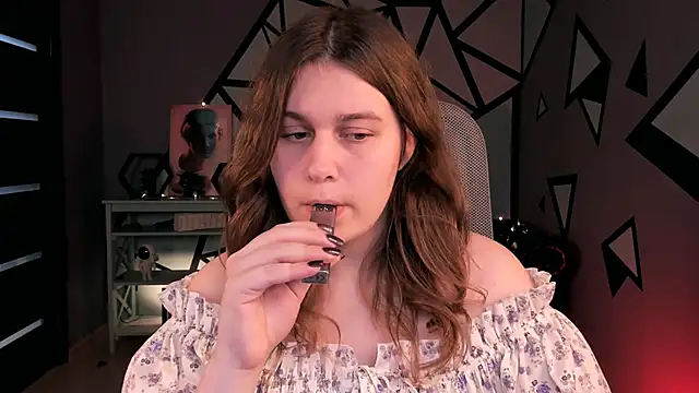 FioraMarmoris online show from November 2025 01:43:03 PM