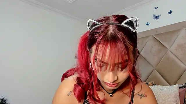 Snapshot of vayolettelove chatting on December 2024 09:16:01 PM vayolettelove online show from December 2024 09:16:01 PM