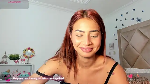 Snapshot of vayolettelove chatting on February 2025 09:20:02 PM vayolettelove online show from February 2025 09:20:02 PM