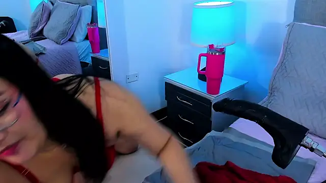 Samantha  Vega online show from January 2026 08:10:02 PM