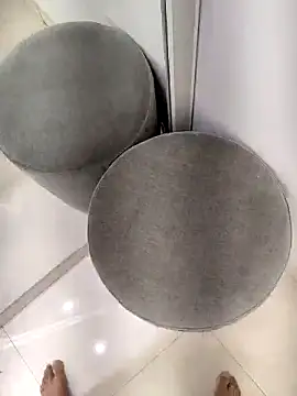 Snapshot of KingCobraClassy chatting on March 2025 05:35:01 AM KingCobraClassy online show from March 2025 05:35:01 AM