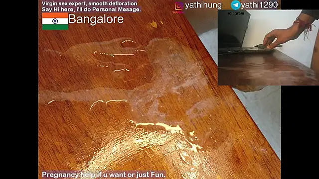 Snapshot of KingCobraClassy chatting on October 2025 11:03:02 PM KingCobraClassy online show from October 2025 11:03:02 PM