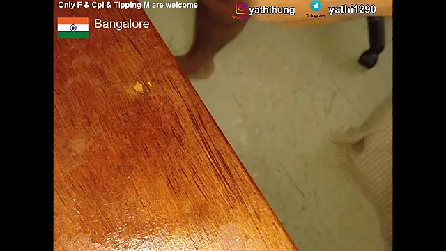 Snapshot of KingCobraClassy chatting on November 2025 05:40:01 AM KingCobraClassy online show from November 2025 05:40:01 AM