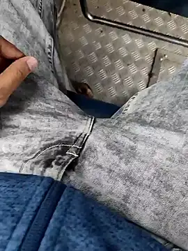 Snapshot of KingCobraClassy chatting on January 2026 11:16:02 AM KingCobraClassy online show from January 2026 11:16:02 AM