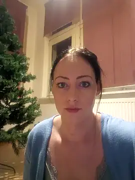 Snapshot of Jasmin-White chatting on December 2024 05:21:02 PM Jasmin-White online show from December 2024 05:21:02 PM