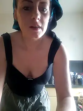 Snapshot of Jasmin-White chatting on February 2025 01:44:01 PM Jasmin-White online show from February 2025 01:44:01 PM