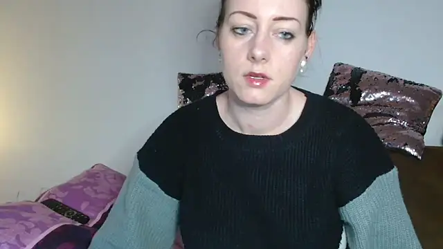 Snapshot of Jasmin-White chatting on March 2025 03:58:02 PM Jasmin-White online show from March 2025 03:58:02 PM