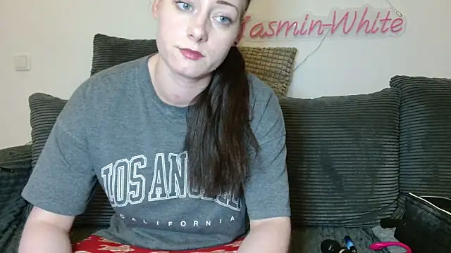 Jasmin-White online show from March 2026 06:53:01 PM