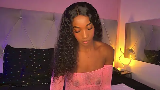 Snapshot of FiorelaLenin chatting on February 2026 06:14:01 PM FiorelaLenin online show from February 2026 06:14:01 PM