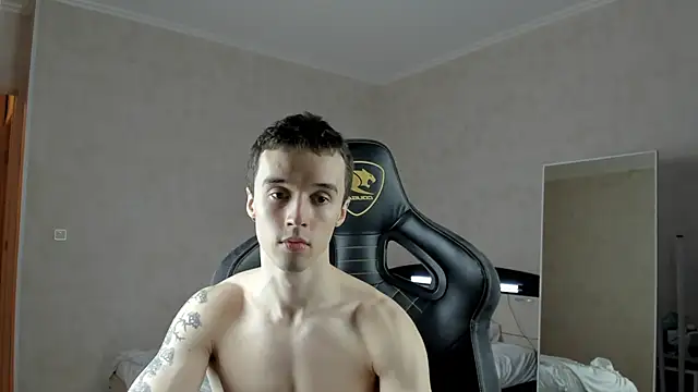 Snapshot of MasonWarholl chatting on February 2025 06:34:02 PM MasonWarholl online show from February 2025 06:34:02 PM