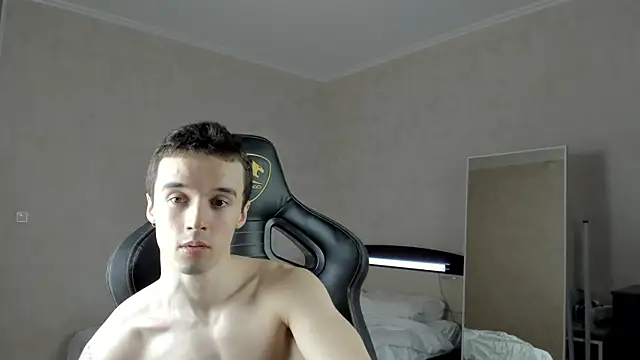 Snapshot of MasonWarholl chatting on February 2025 08:10:01 PM MasonWarholl online show from February 2025 08:10:01 PM