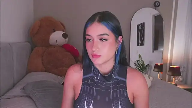 AnnyHizzle online show from October 2025 01:14:01 AM