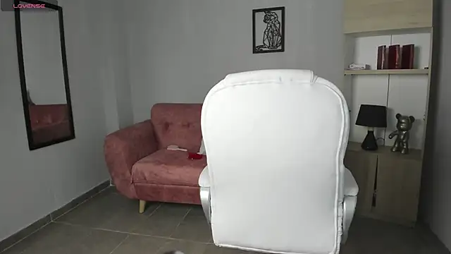 Snapshot of Alice23jones chatting on September 2025 03:12:02 PM Alice23jones online show from September 2025 03:12:02 PM