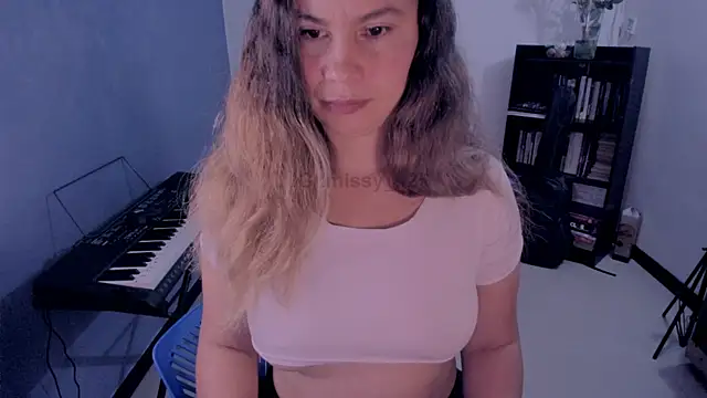 gigi stephans online show from July 2026 01:41:01 AM
