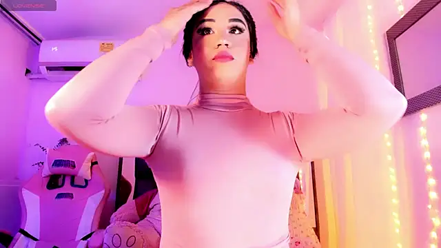 ShantalGirs online show from September 2025 12:10:01 PM