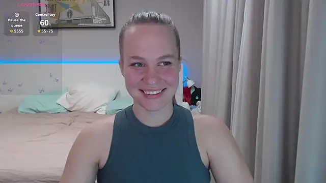 annabel8 online show from September 2025 08:10:01 PM