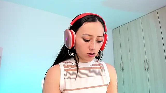 Snapshot of liaqueen610 chatting on February 2025 07:38:02 PM liaqueen610 online show from February 2025 07:38:02 PM