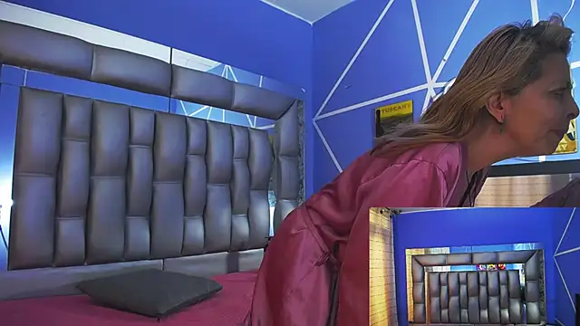 sophia ny online show from March 2025 04:34:02 PM