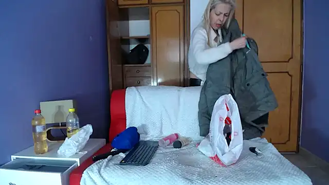 sophia ny online show from February 2026 12:56:01 PM