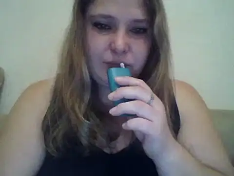 Snapshot of ParisMimi chatting on October 2025 08:54:02 AM ParisMimi online show from October 2025 08:54:02 AM