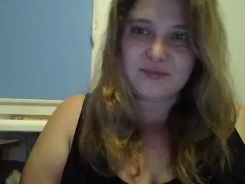 Snapshot of ParisMimi chatting on October 2025 10:21:01 PM ParisMimi online show from October 2025 10:21:01 PM