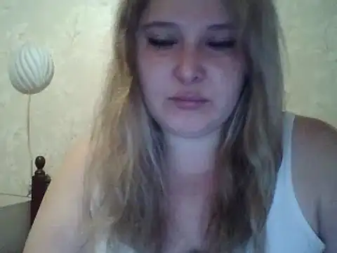 Snapshot of ParisMimi chatting on December 2025 07:25:01 AM ParisMimi online show from December 2025 07:25:01 AM