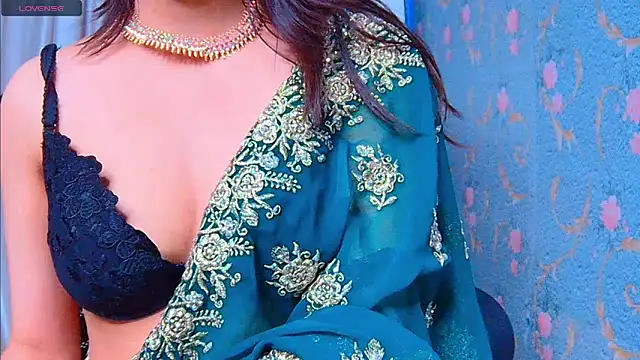 Aashika-Kaur online show from December 2024 06:13:02 AM