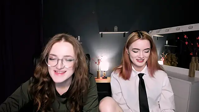 liana kisses online show from March 2025 08:15:02 PM