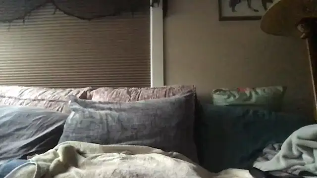 Snapshot of cliveokanagan24 chatting on October 2025 03:12:01 PM cliveokanagan24 online show from October 2025 03:12:01 PM