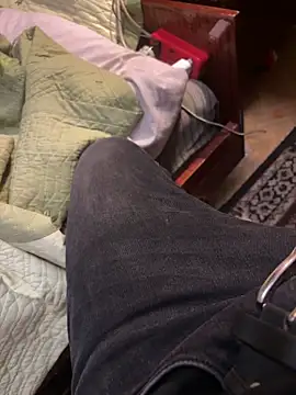 Snapshot of Ariel_Ari chatting on January 2025 02:47:01 PM Ariel Ari online show from January 2025 02:47:01 PM