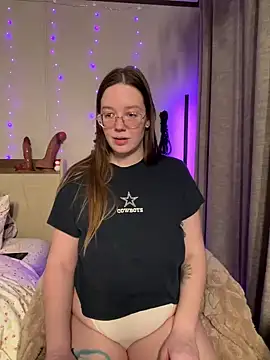 Sweetdee222x online show from December 2024 07:58:01 AM