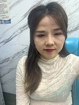 Efangfang online show from March 2025 11:58:01 AM