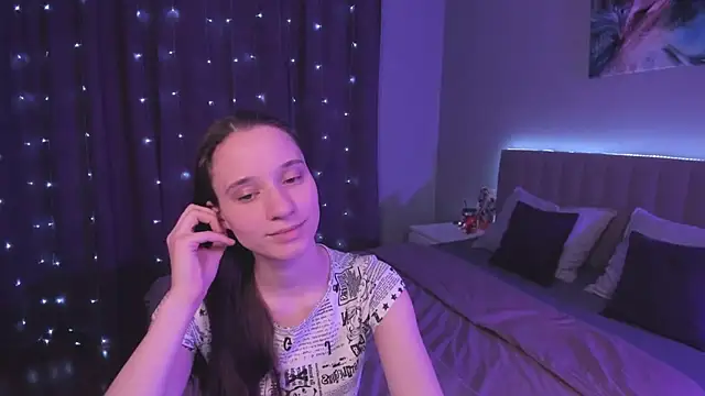 StaceySunny online show from February 2025 02:11:02 PM